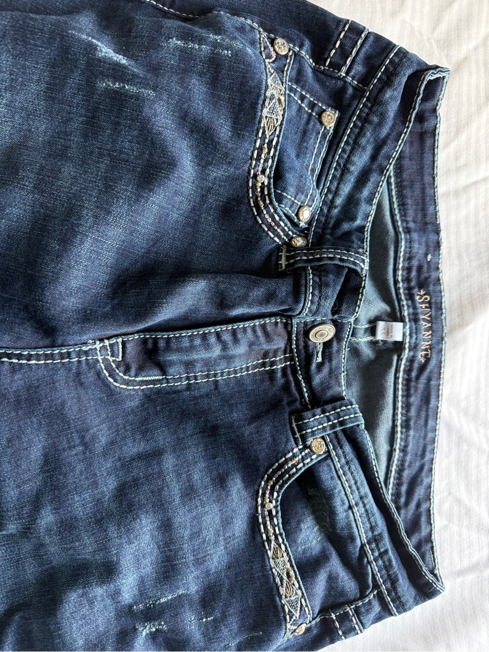 Shyanne Dark Blue Embroidered Crop Jeans